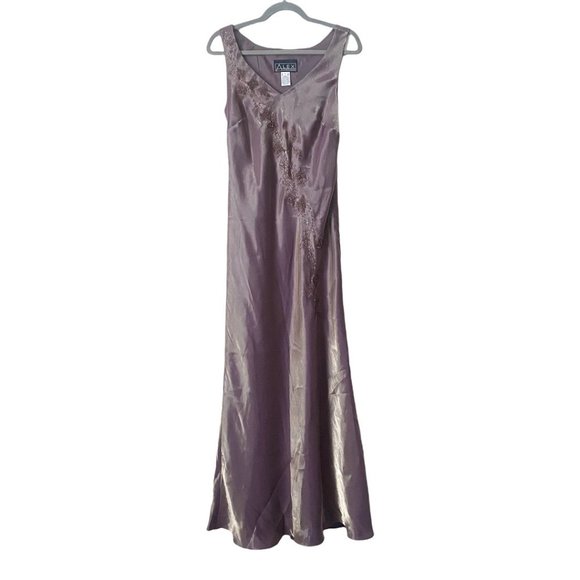 **Cinderella Divine's J851: Shimmering Iridescent Gown for Enchanting Evenings**